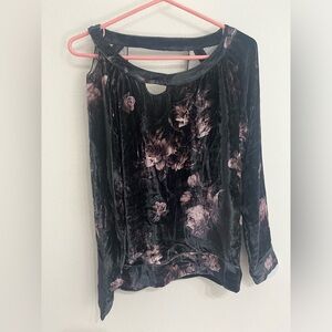 Chaser Top-Size Small